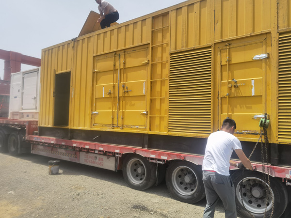 济阳除了负载情况和发动机维护，还有哪些因素会影响 200kw 柴油发电机的油耗？