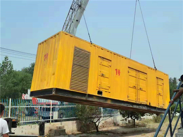 济阳300KW柴油发电机组油耗是多少？