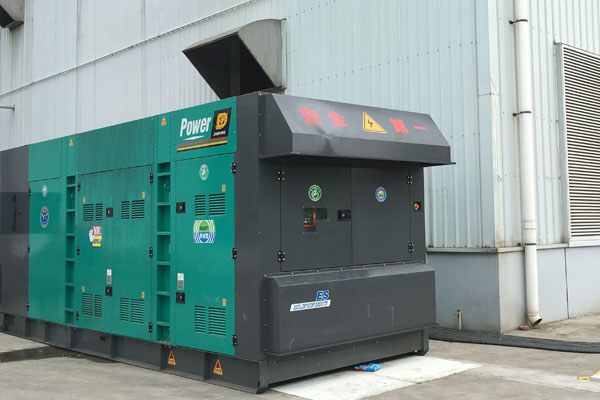 济阳燃油滤清器的更换流程是怎样的？