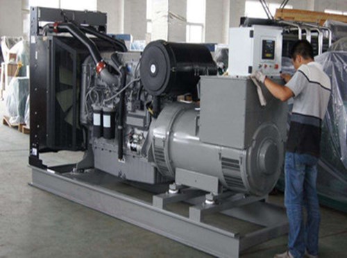 济阳柴油发电机组和储能设备配合使用的案例