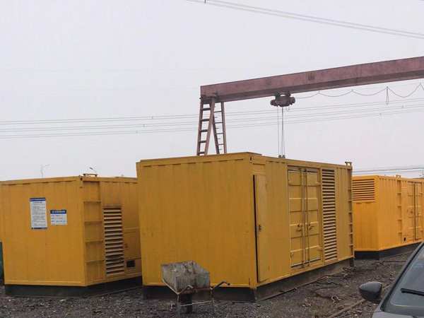 济阳100kw柴油发电机组每小时油耗？